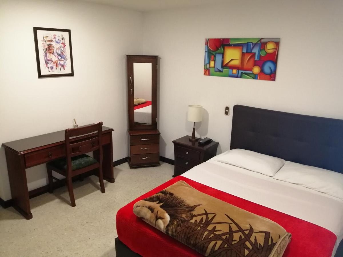 Hotel Mi Casa Del Norte Санта-Роса-де-Осос Экстерьер фото